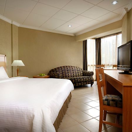 Berjaya Beau Vallon Bay Resort & Casino Room photo