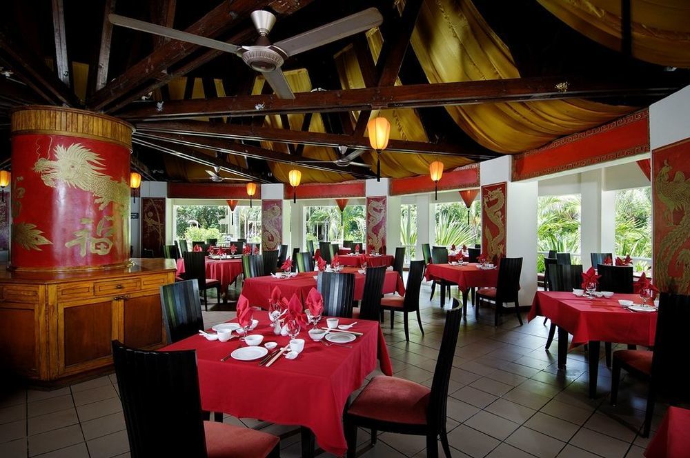 Berjaya Beau Vallon Bay Resort & Casino Restaurant photo